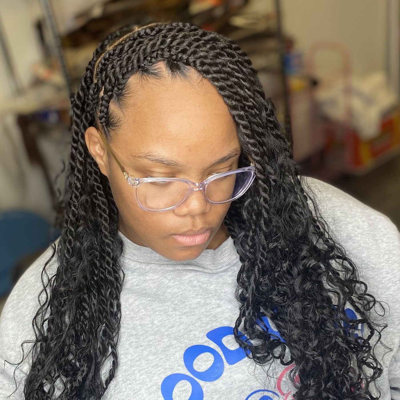 Rope twists with curly ends